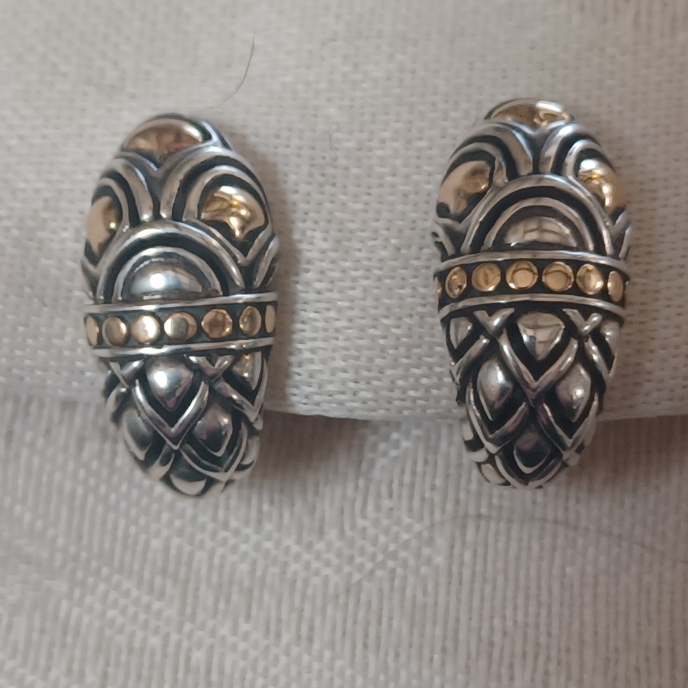John Hardy Legends Naga Shrimp Earrings, SS & 18k - Picture 2 of 11